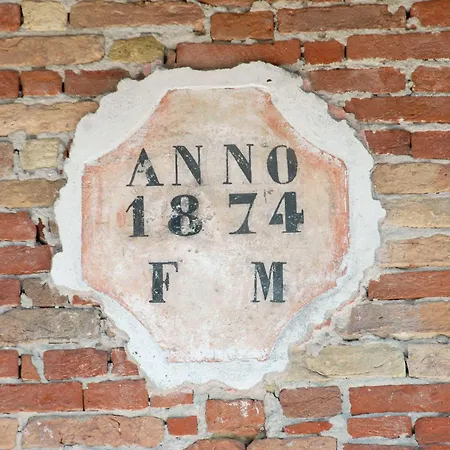 Le Botti Hotel Guarene