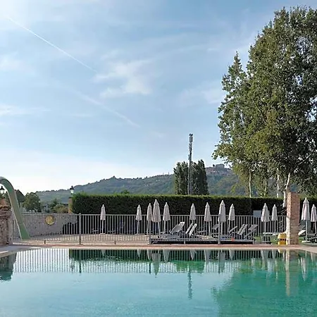 Hotel Le Botti Guarene