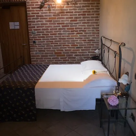 Hotell Le Botti Guarene