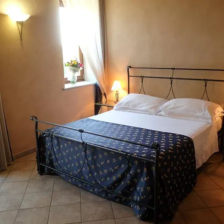 Hotel Le Botti Guarene