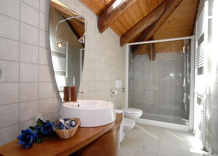 Le Botti Hotel Guarene